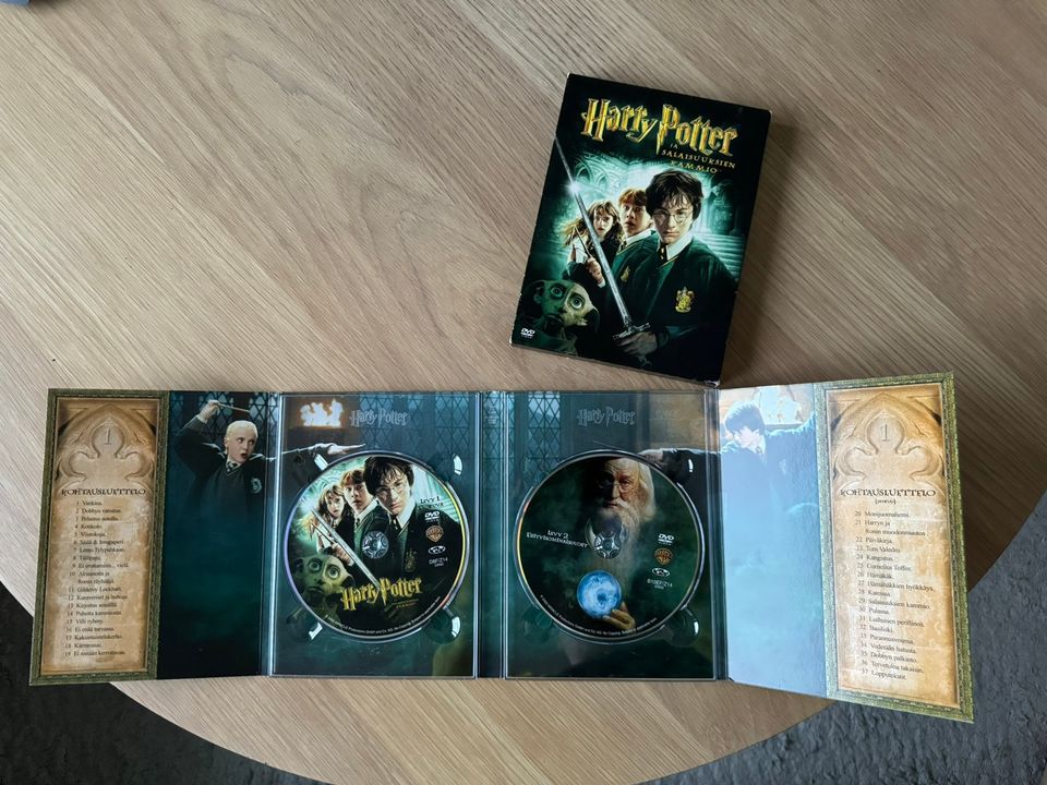 Harry Potter ja Salaisuuksien Kammio DVD keräilijän versio