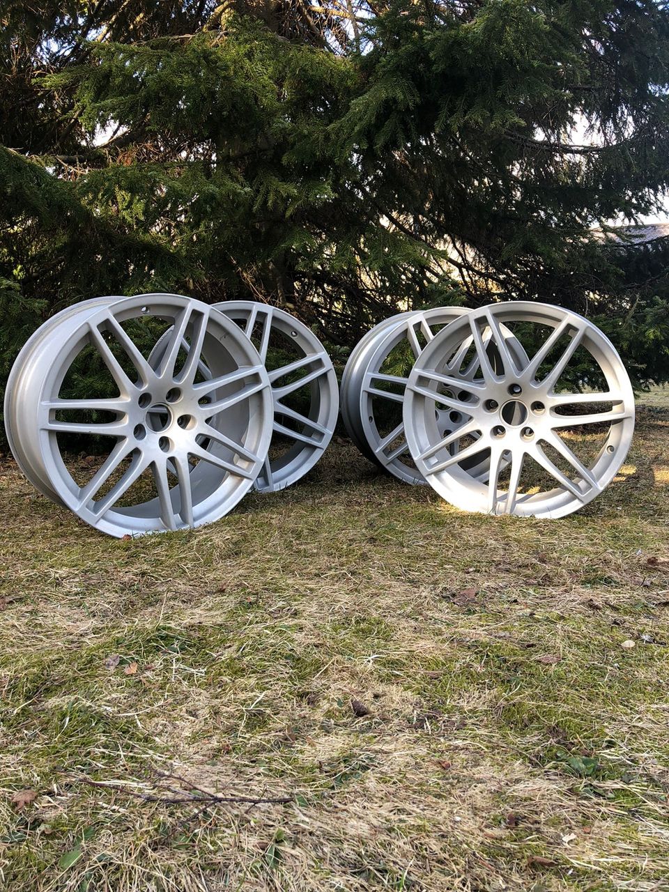 Kunnostukseen 19” speedline st5