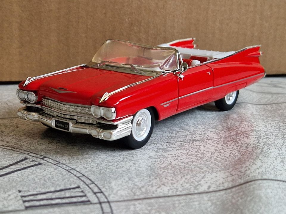 Cadillac (1959) 1/34