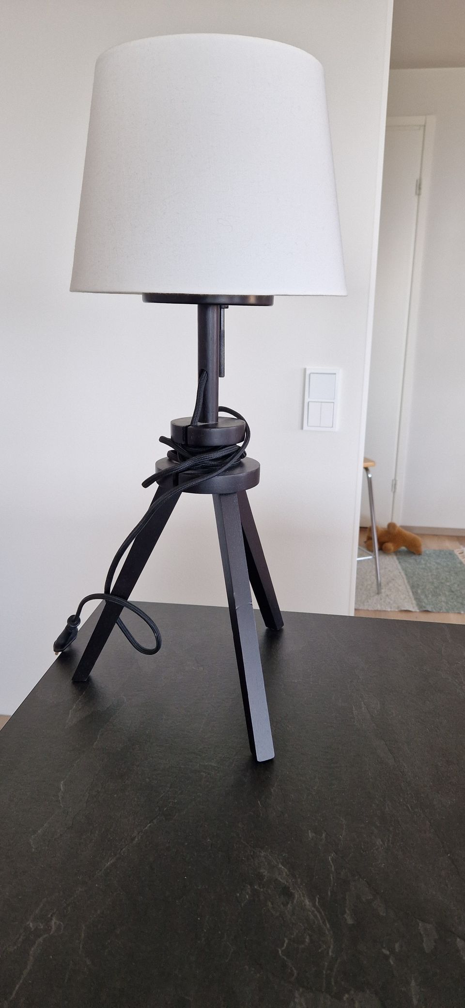 Ikea Lauters pöytälamppu