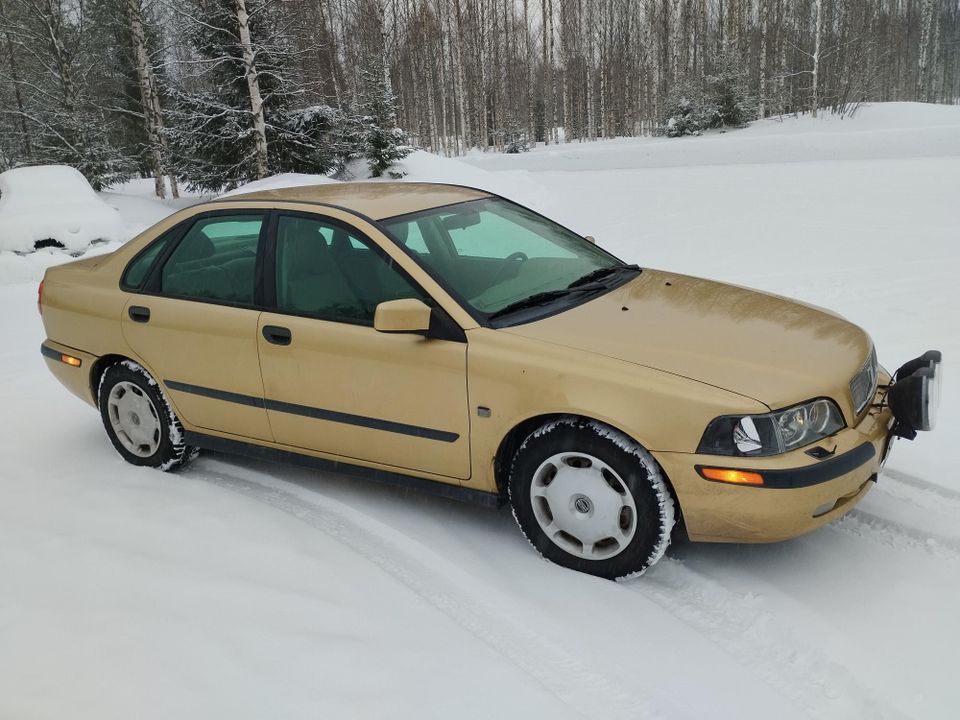 Volvo S40 osina