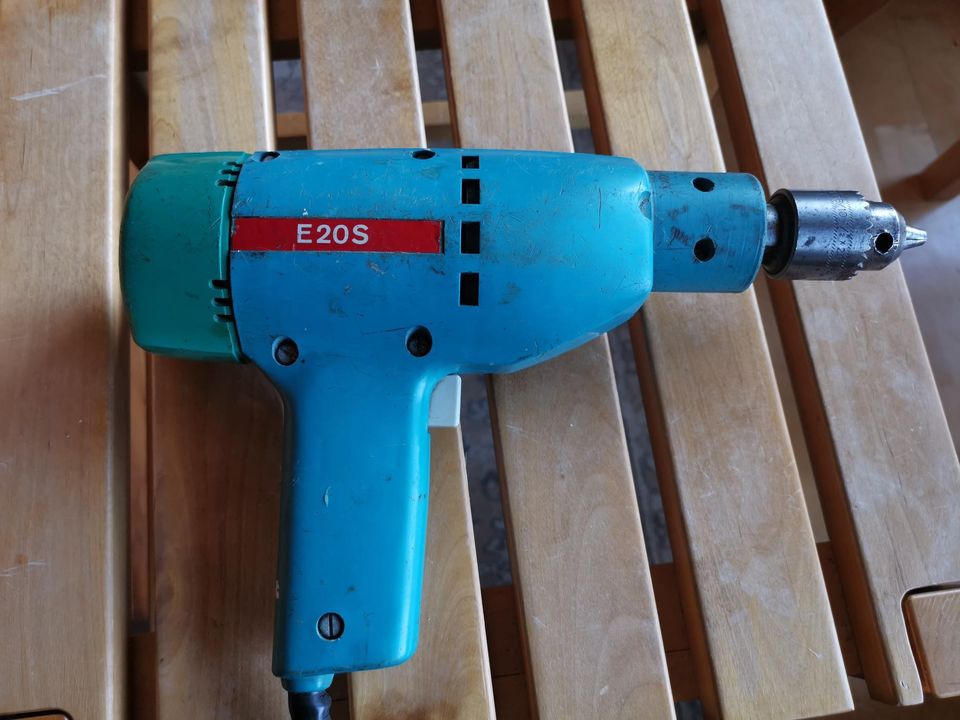 Bosch E205 porakone