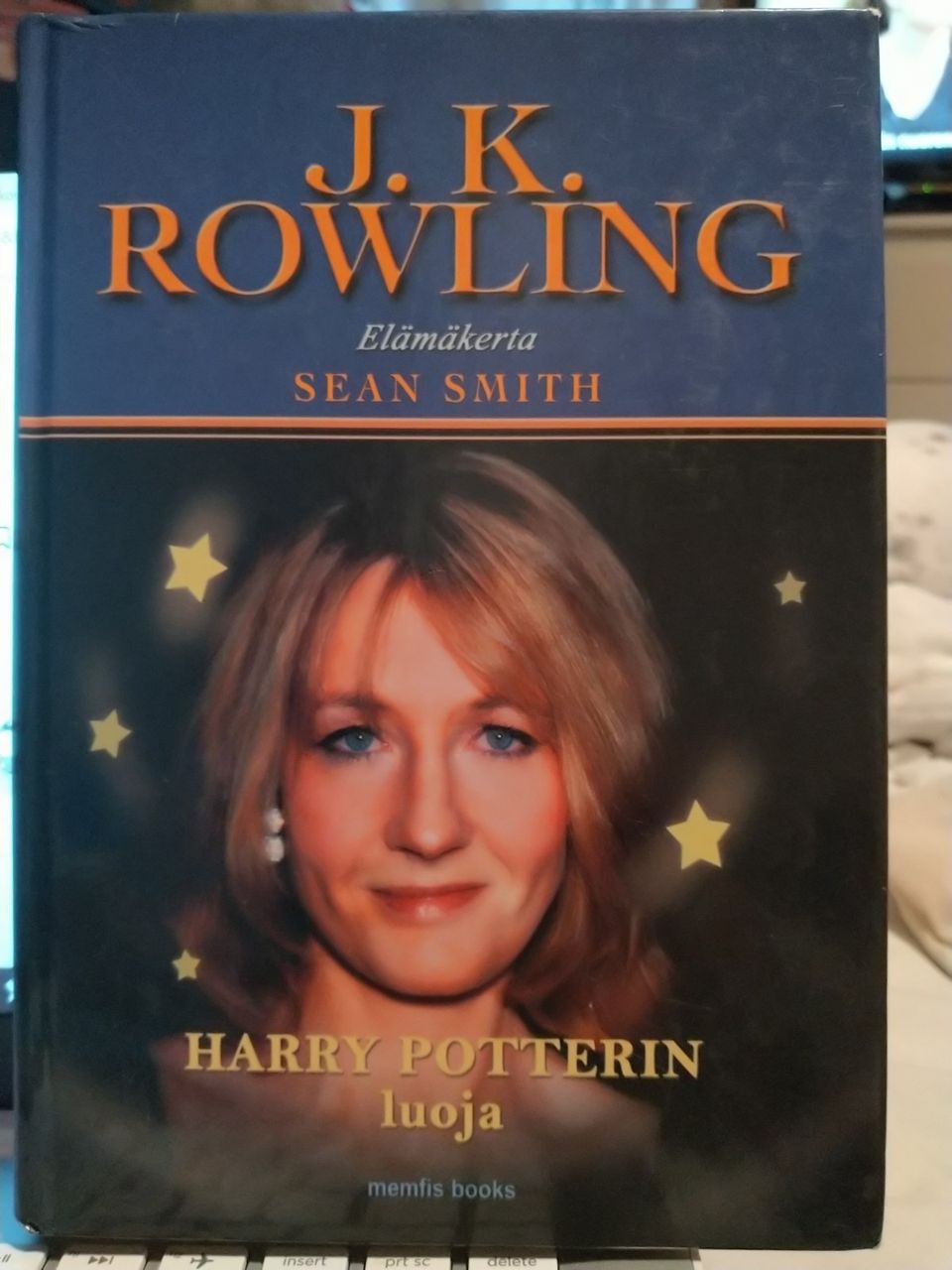 J. K. Rowling elämänkerta - Harry Potterin luoja