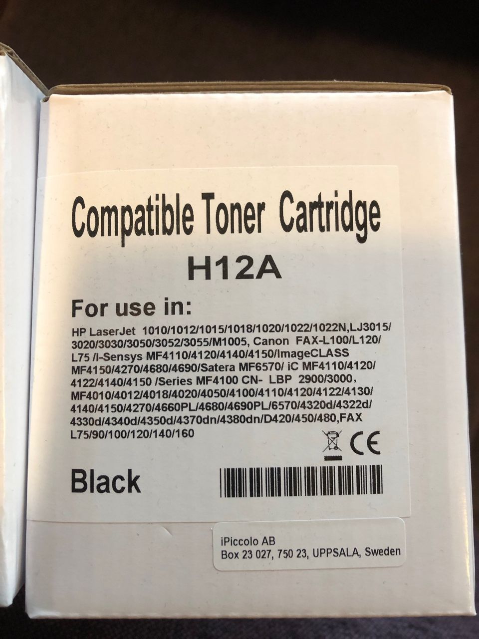 Myydään 2 kpl mustia tulostimen värijauhetta: Compatible Toner Cartridge H12A