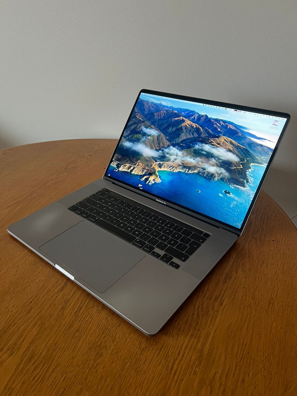 Macbook Pro 16” 2019 Core i7/32GB/512GB