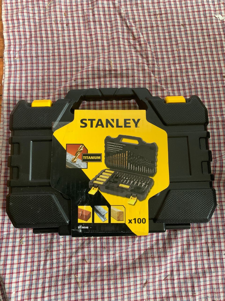 Stanley STA88548-XJ 100-osainen tarvikesarja