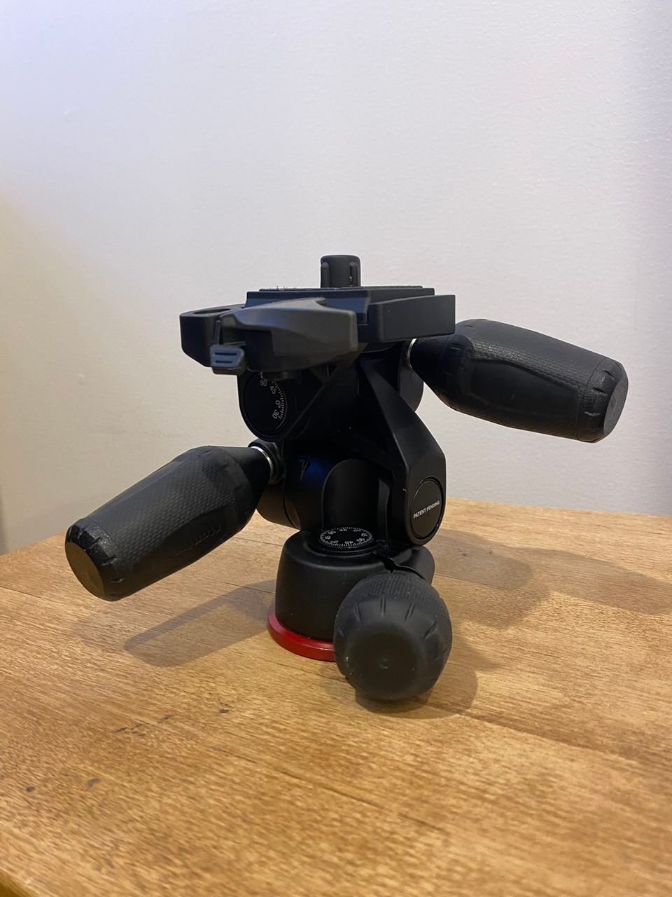 Manfrotto MH804-3W kinopää