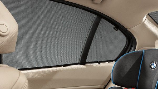 Aurinkosuojat takasivuikkunoihin, BMW 320 F31 Touring