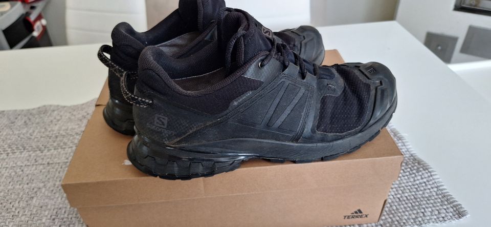 Salomon kengät goretex 44