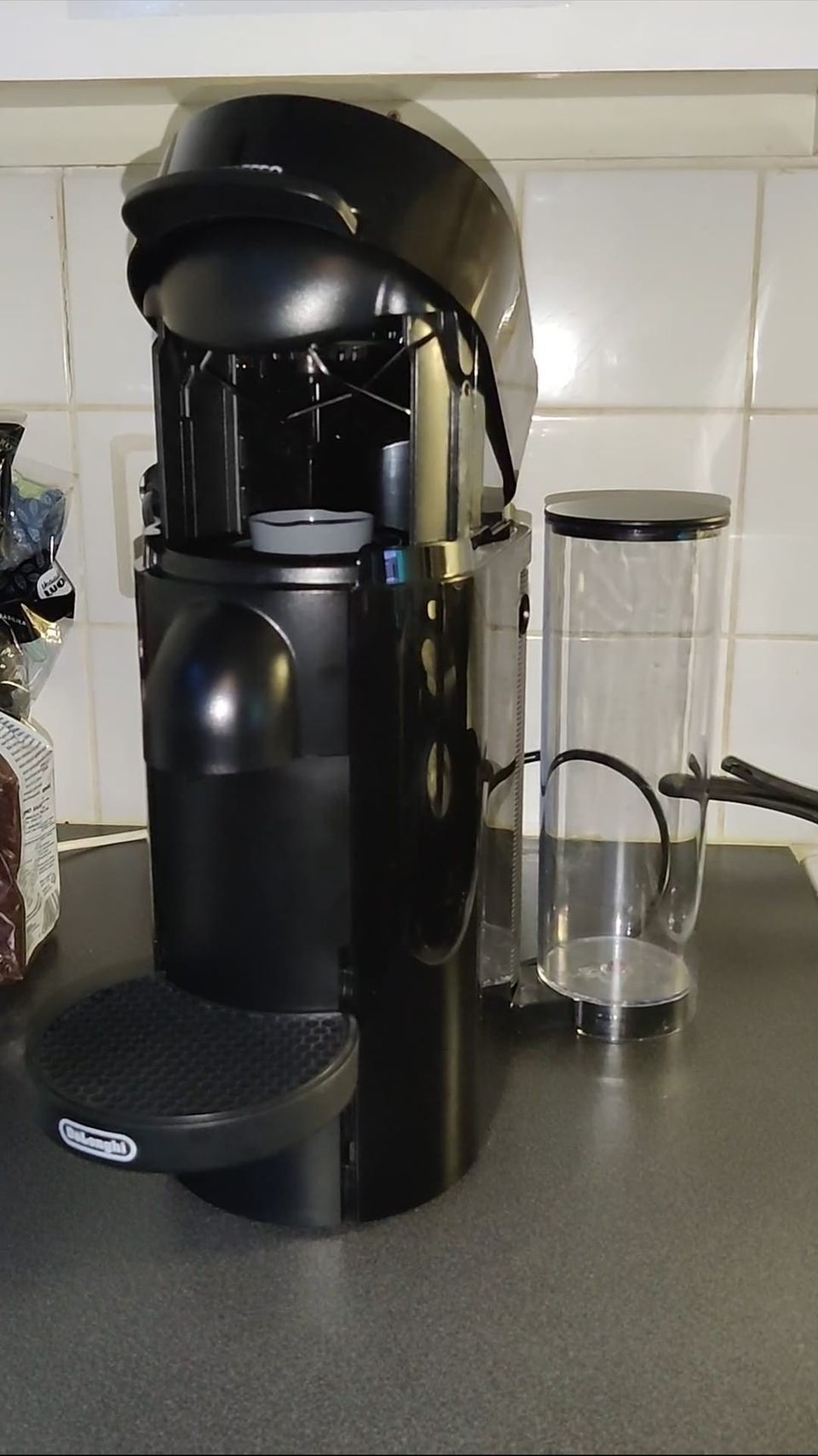 Nespresso VertuoPlus Delonghi ENV150.B