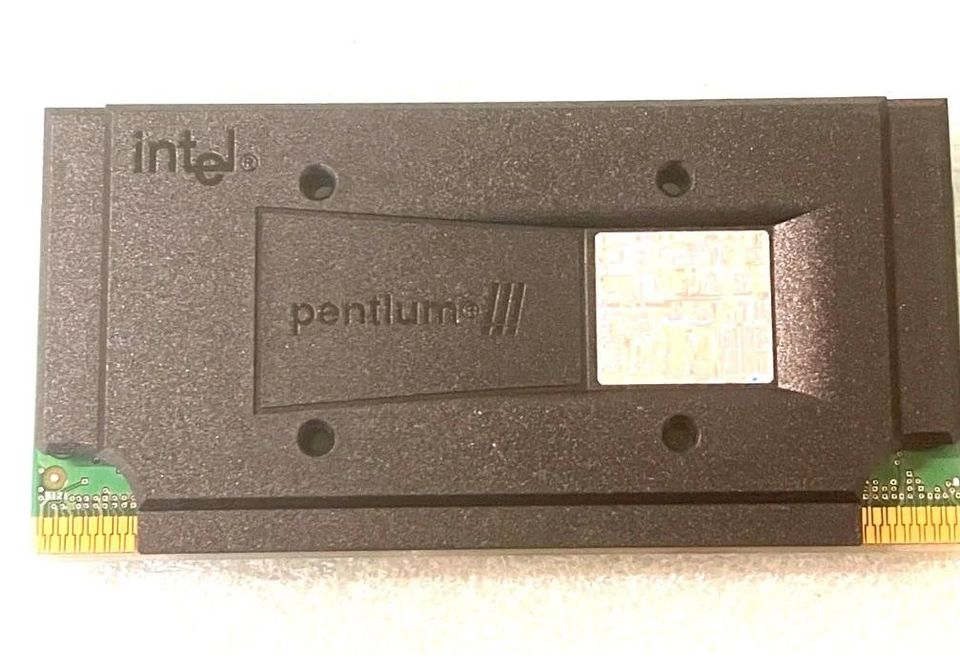 Pentium 2 tai 3