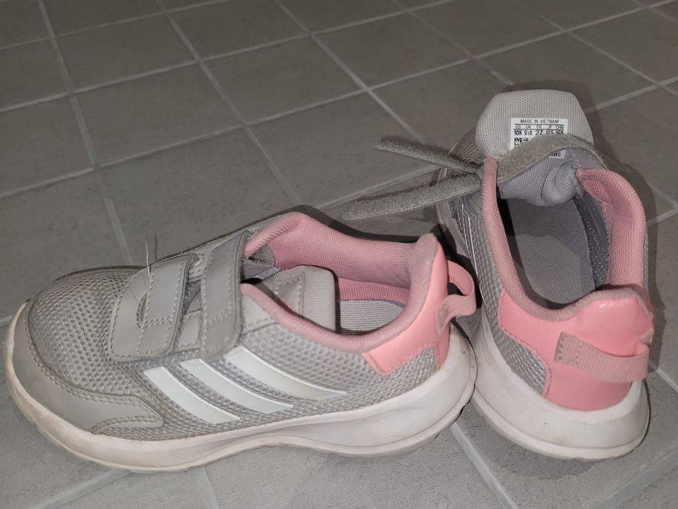 Adidas / Lenkkarit