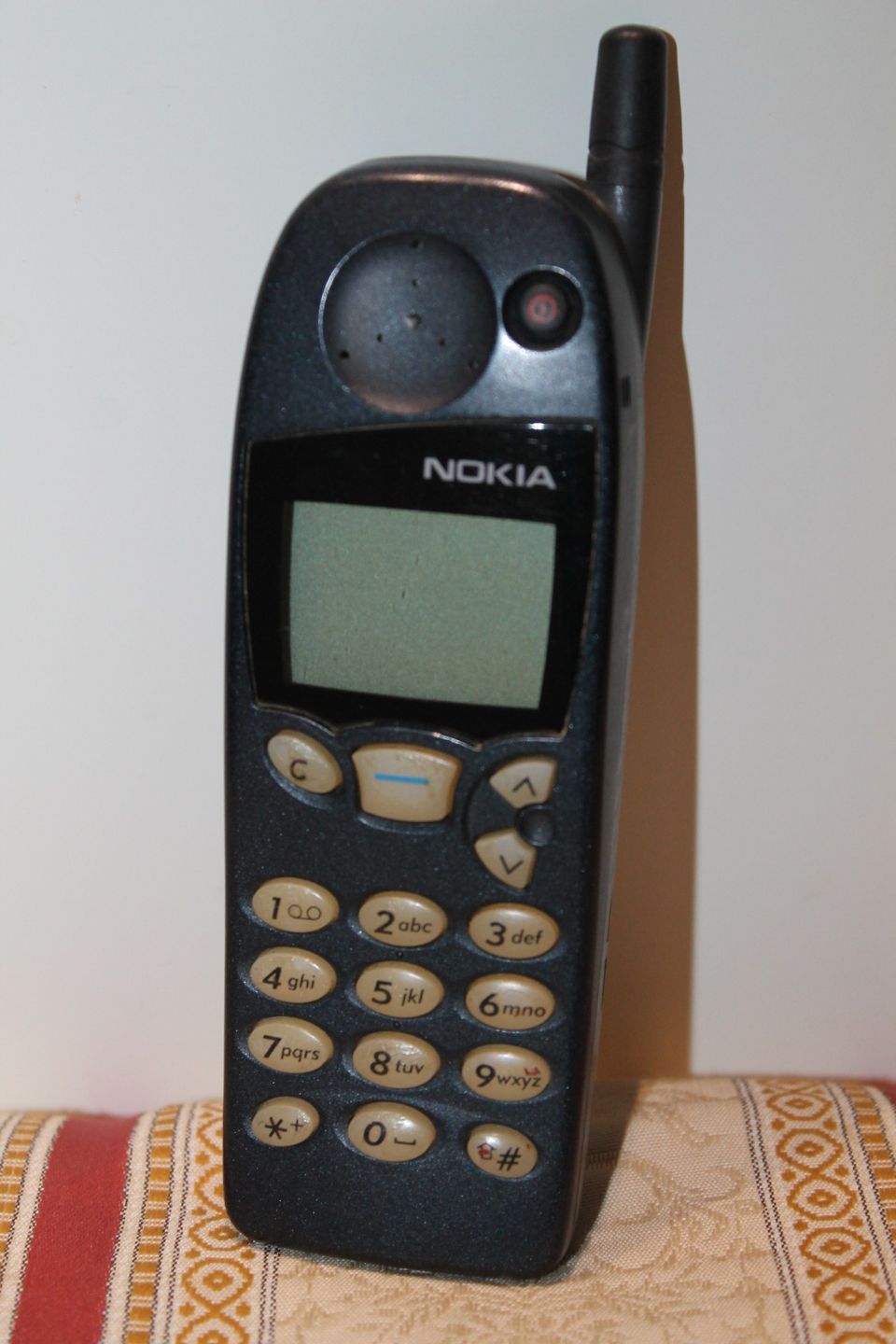 1998 90-luku vintage kännykkä Nokia 5110 matkapuhelin