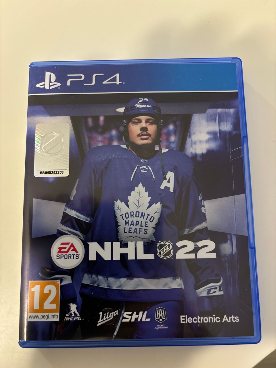 Ps4 peli NHL22