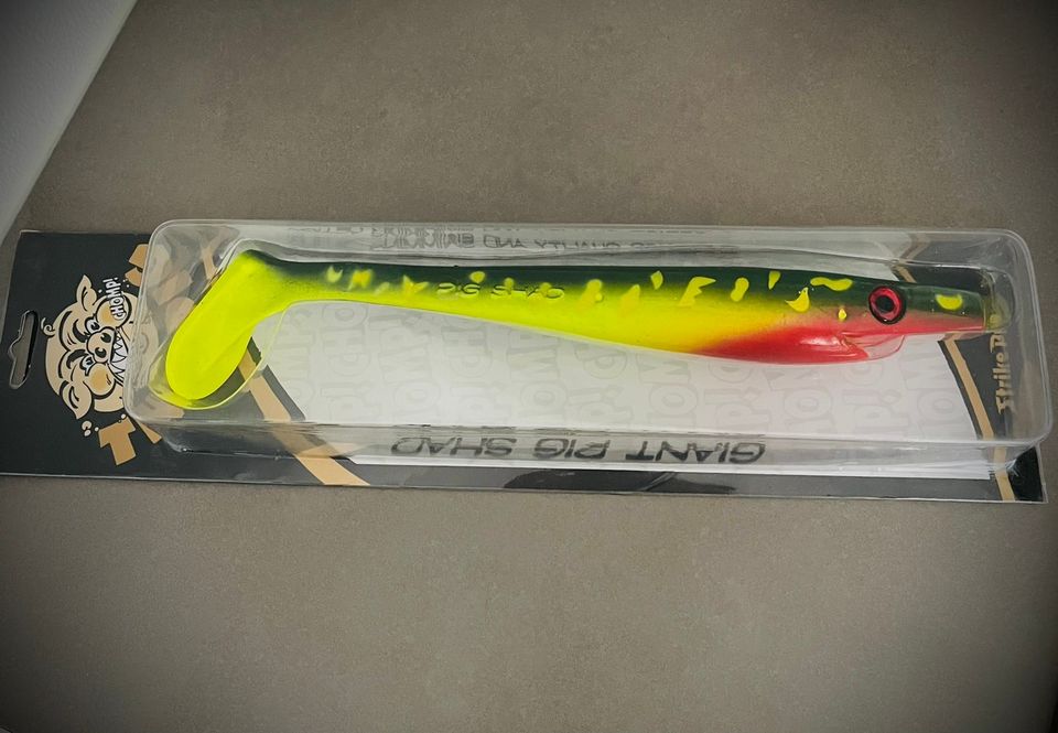 Pig Shad Giant