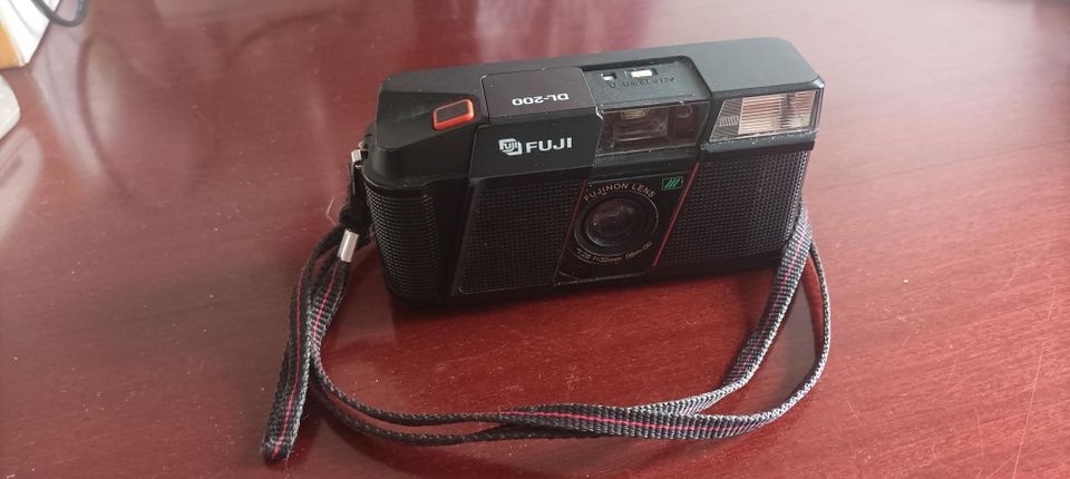 Fuji DL200 kamera