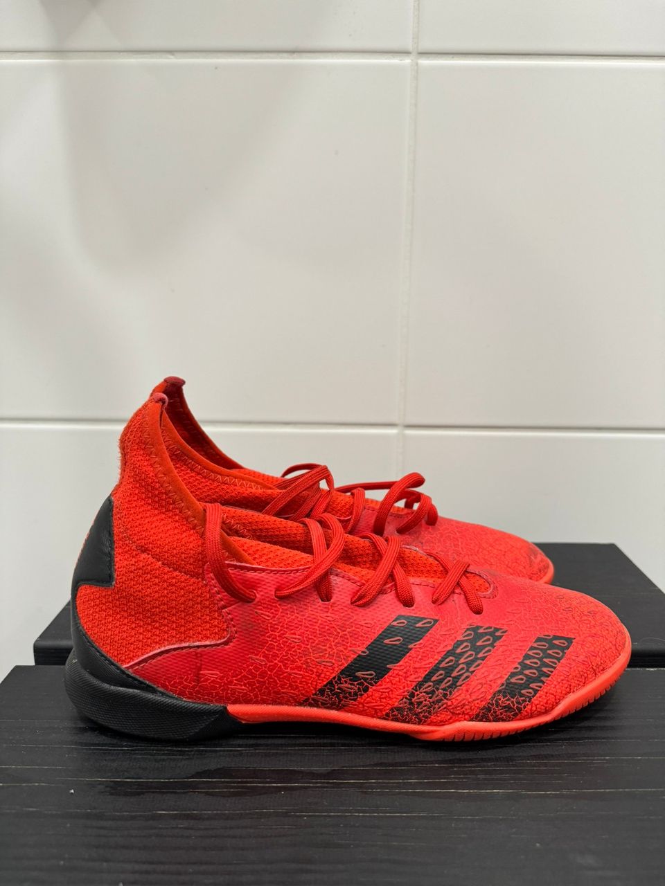 Adidas Predator futsal kengät koko 37 1/3