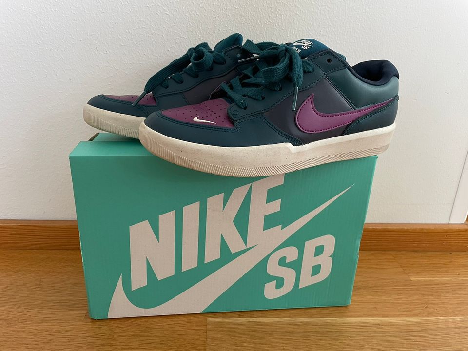 Nike SB Force 38,5