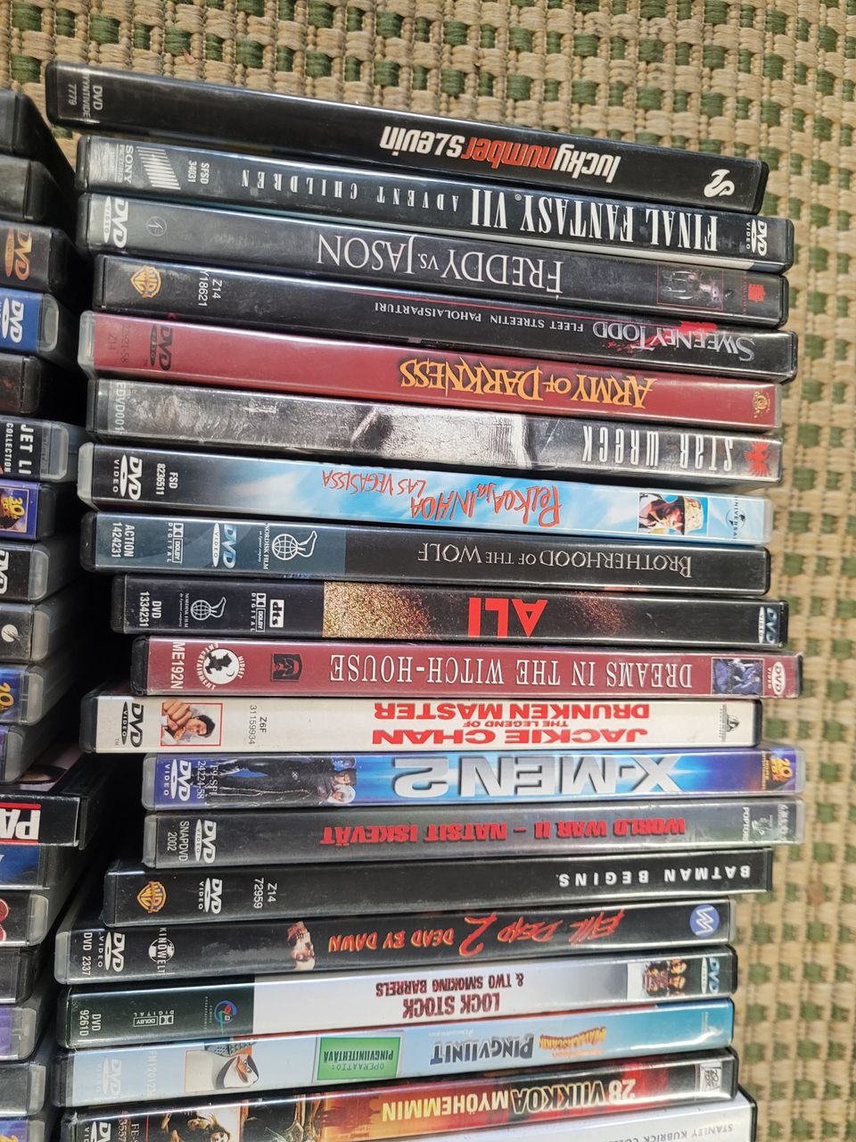 DVD elokuvia