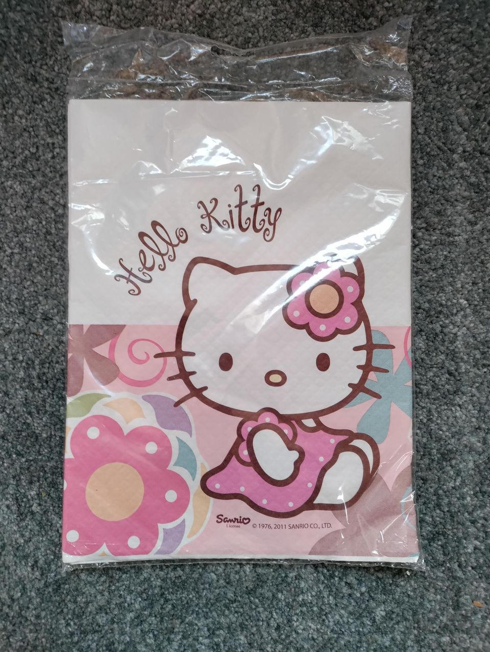Hello Kitty pöytäliina