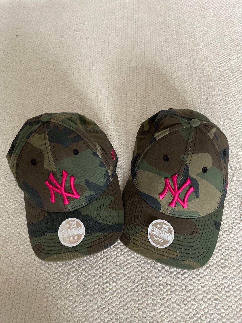 New Era 9forty lippikset