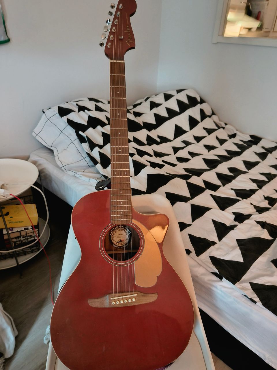 Fender Newporter - kitara