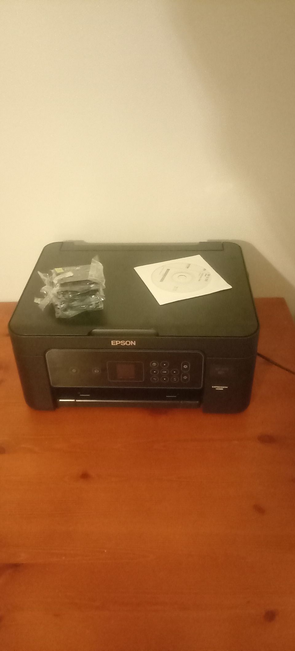 Epson XP-3155 mt.tulostin + värikasetit (postit 0e)