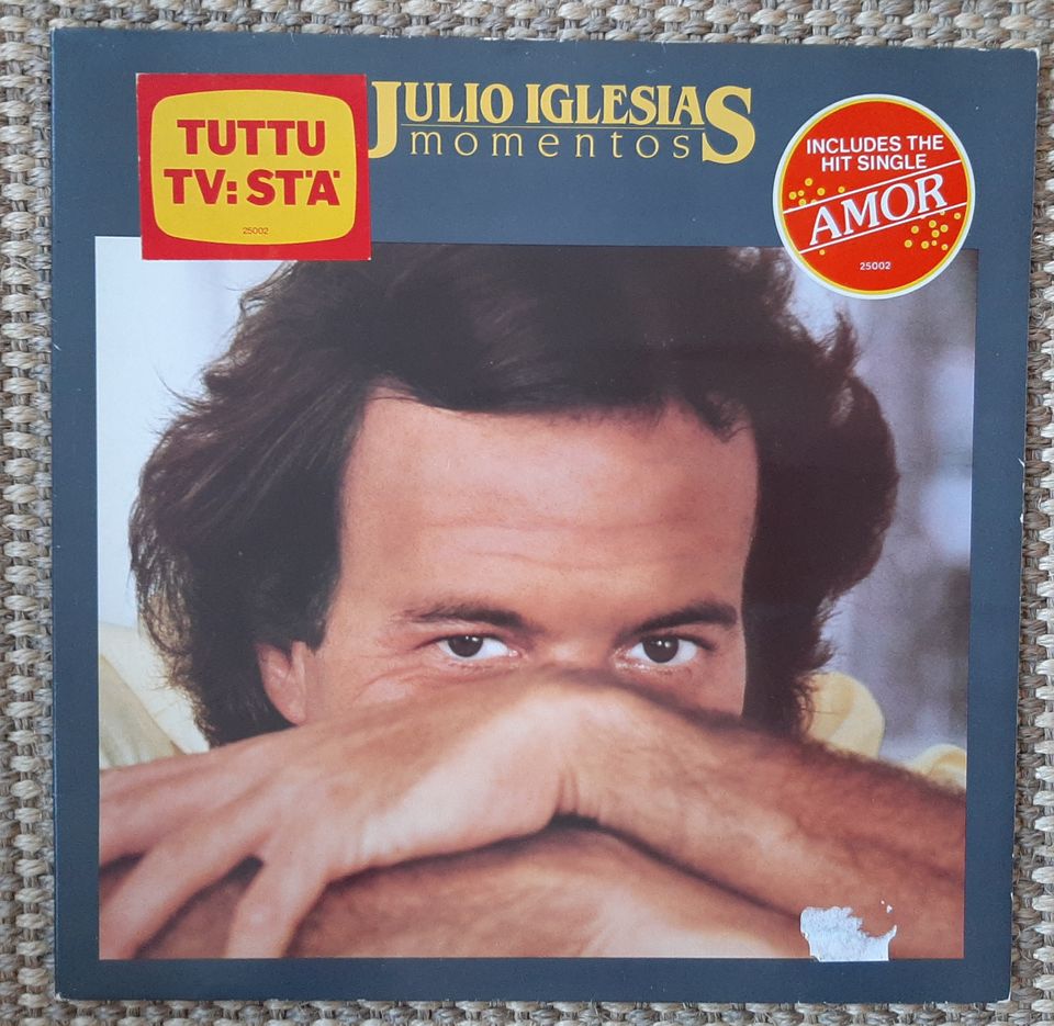 Julio Iglesias momentos vinyyli LP 1982 CBS