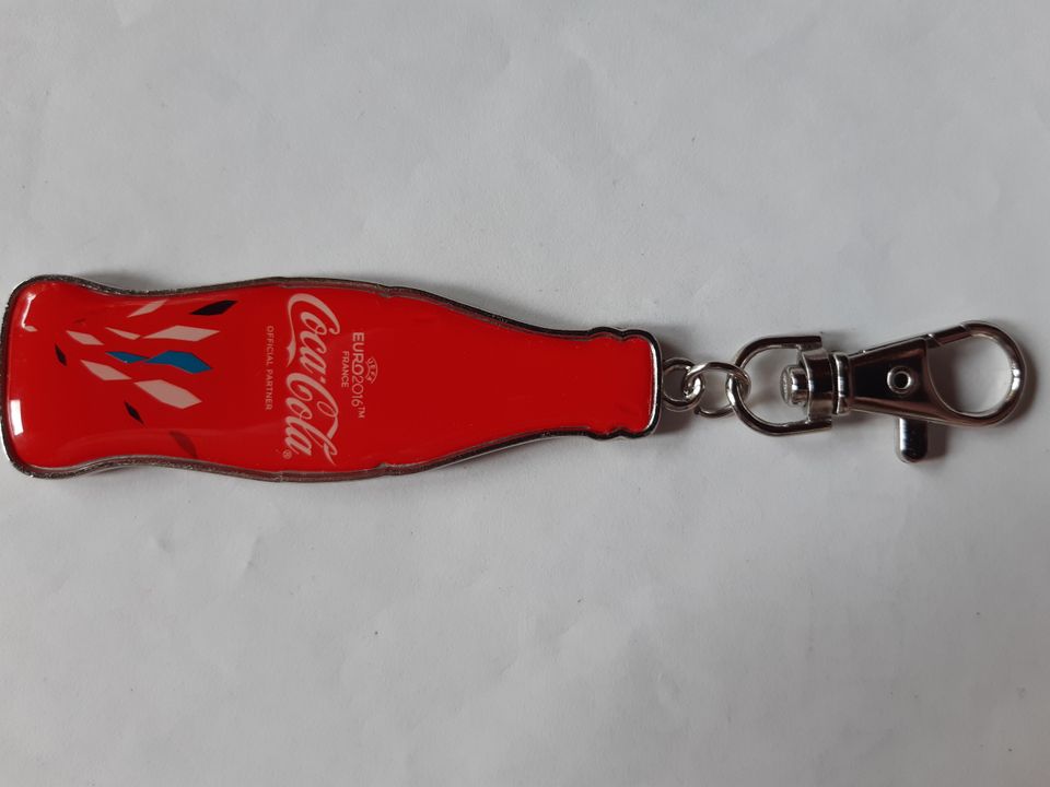 MM RANSKA 2016 Coca-Cola laukkukoriste,avaimenperä posteineen