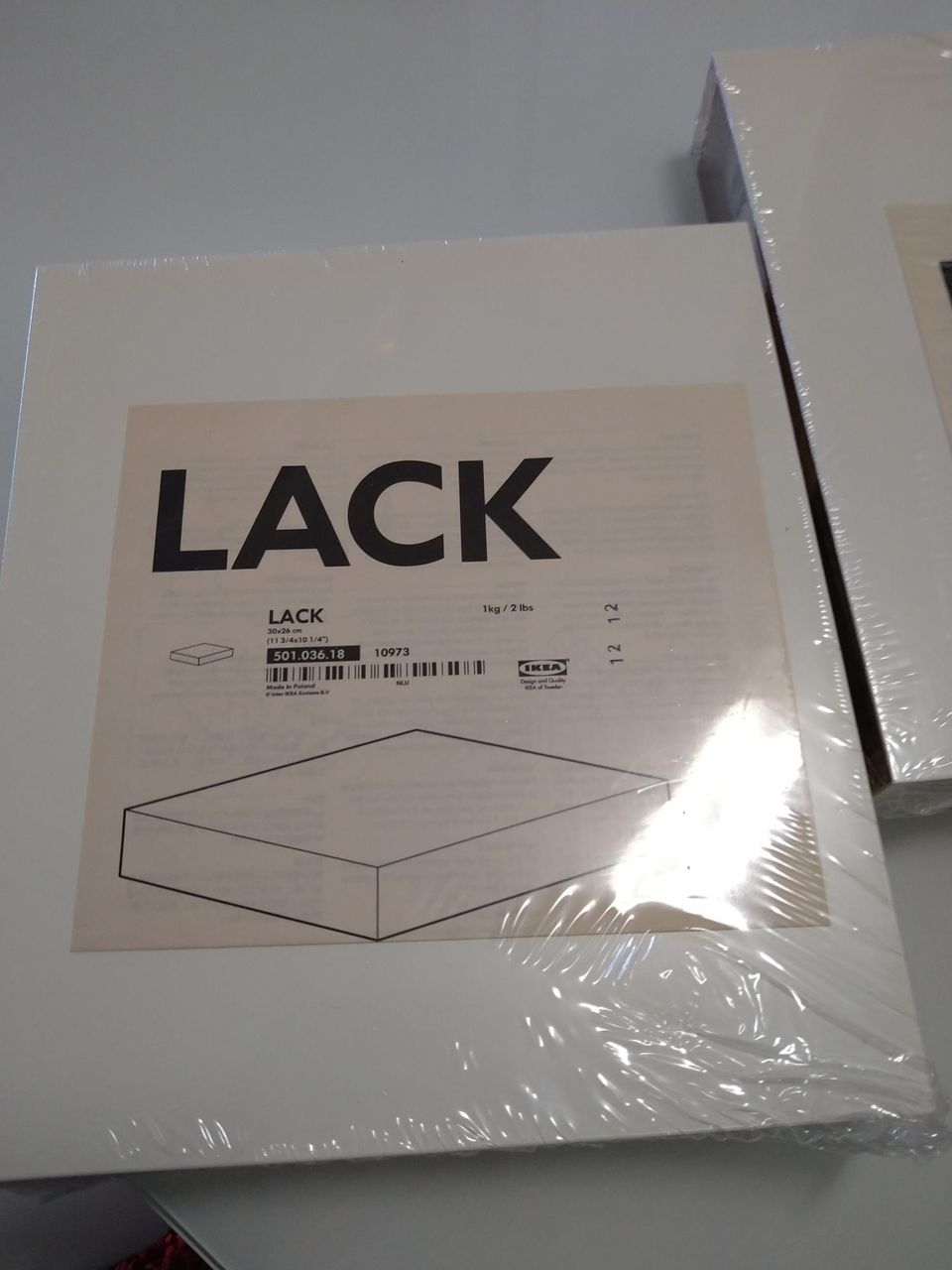 Ikean Lack hyllyt