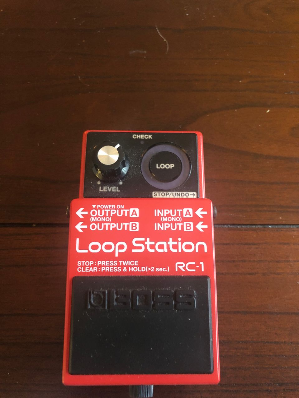 Boss RC-1 looper-pedaali