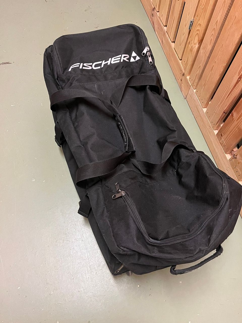 Fischer matkalaukku