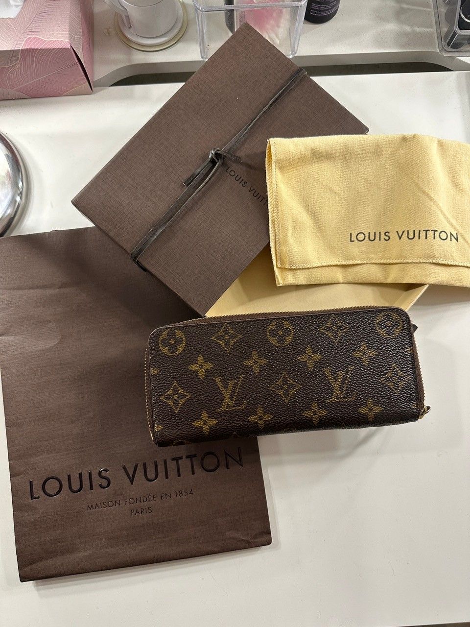 Louis Vuitton Clemence