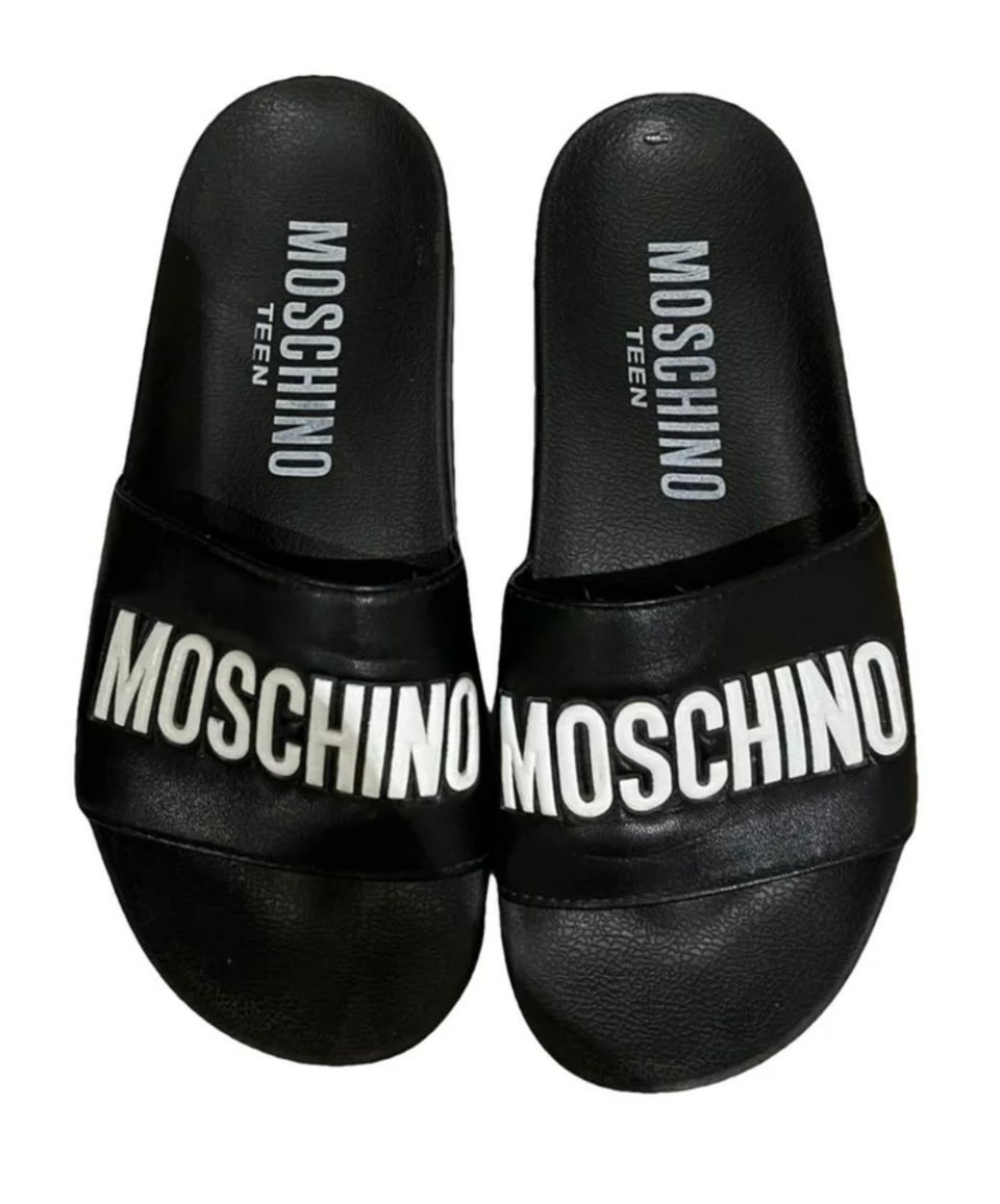 Moschino sandaalit