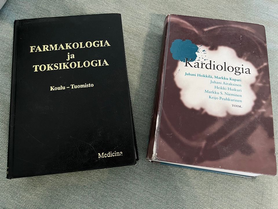 Lääkiskirjoja: Duodecim Kardiologia ja Farmakologia ja Toksikologia