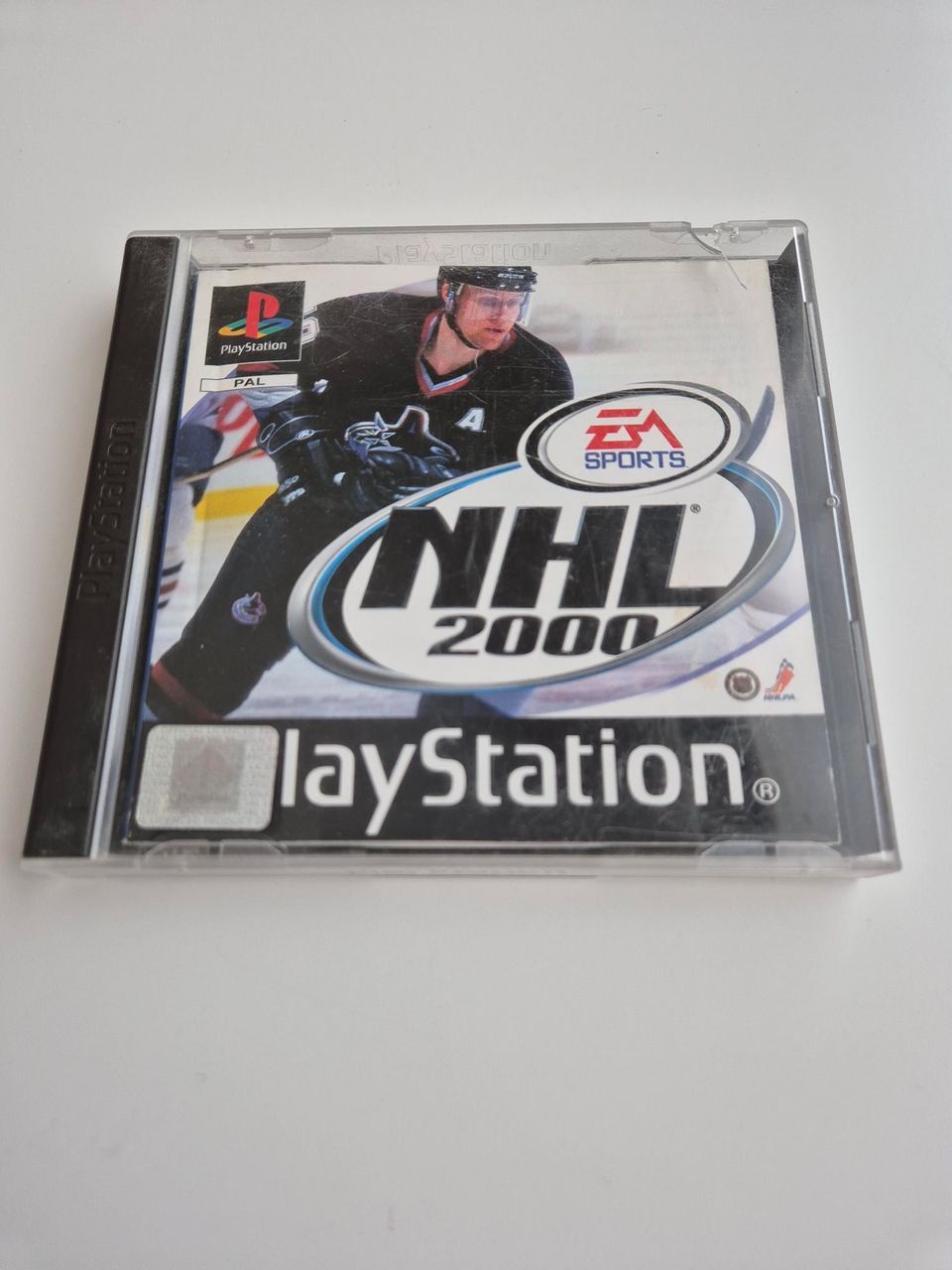 NHL 2000