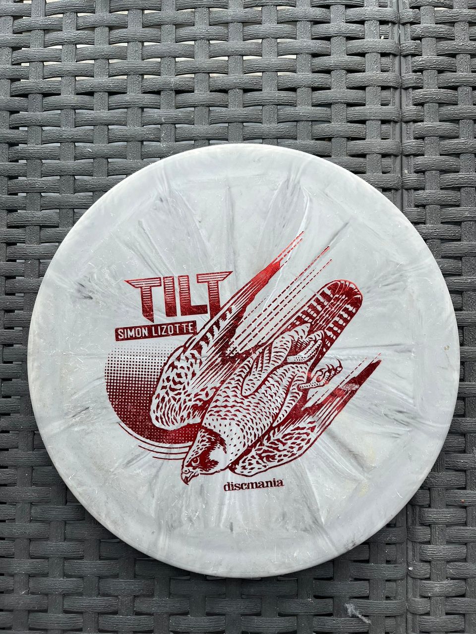 2 signature frisbeegolf kiekkoa (Simon Lizotte + Eagle Mcmahon)