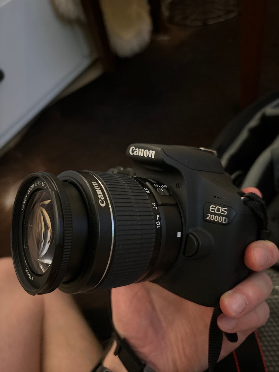Canon eos 2000d + 18-55mm objektiivi