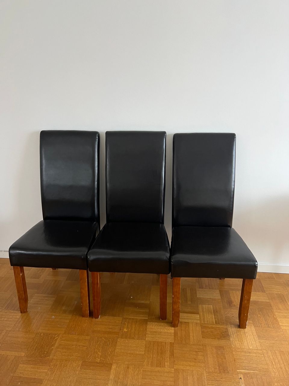 Ikean tuolit