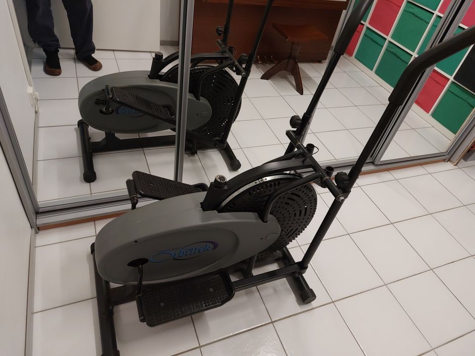 Orbitrek Cross trainer