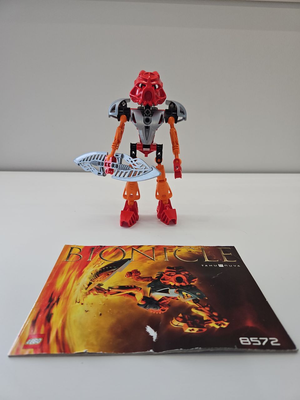 Lego Bionicle 8572: Tahu Nuva