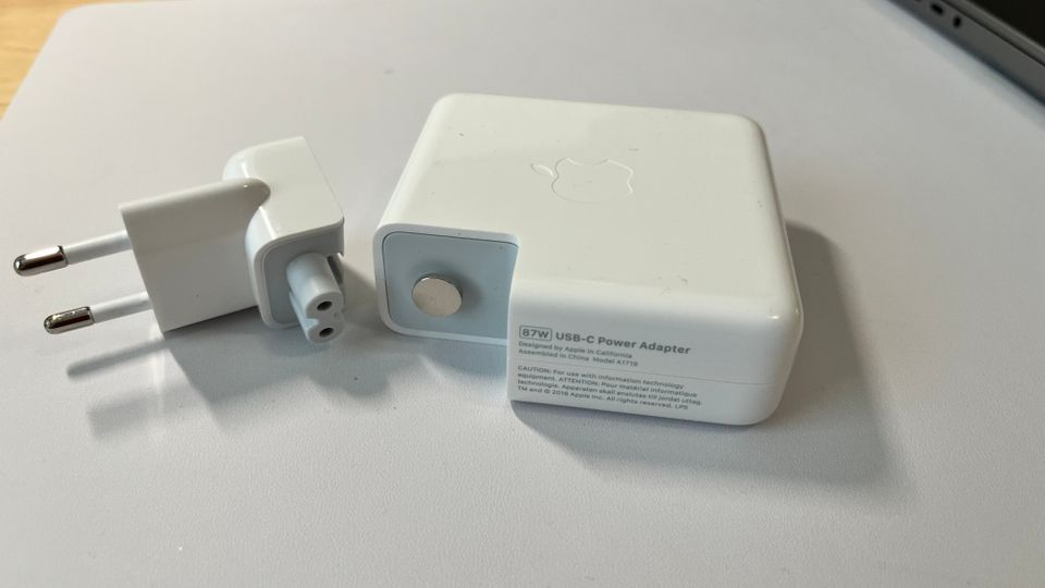 Apple MacBook USB-C laturi - 87W