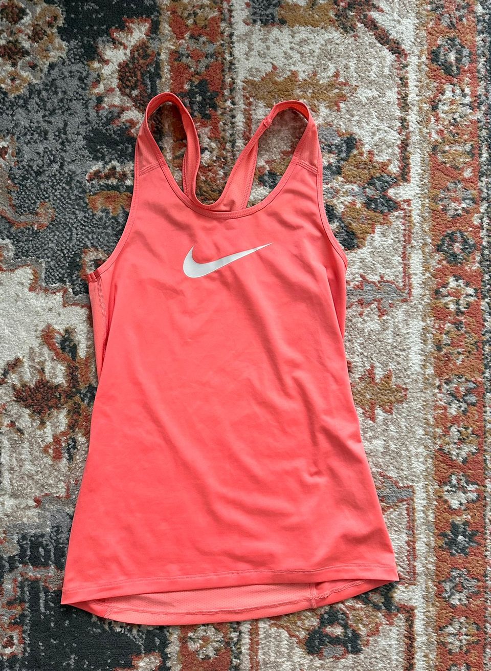 Nike dri-fit treenitoppi