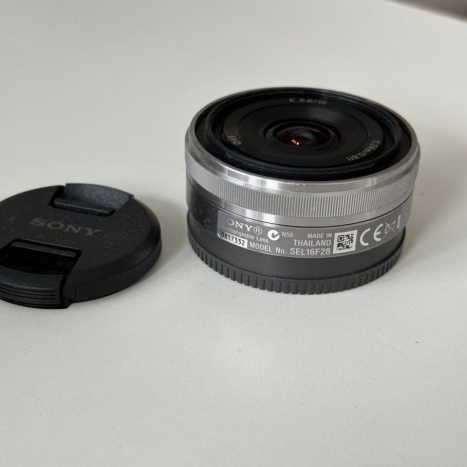 Sony E 16 mm f2.8