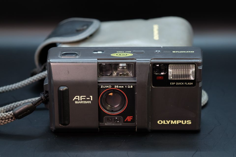 Olympus AF-1 Quartdate