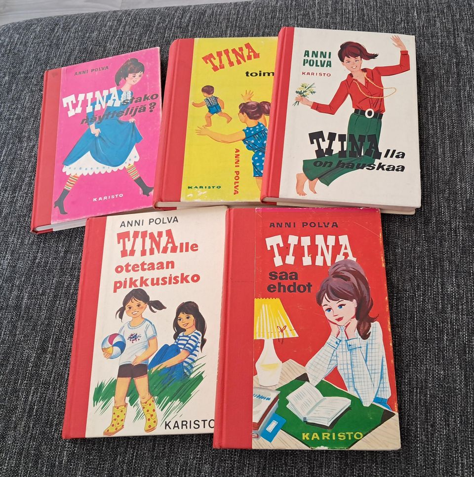 Vanhoja Tiina-kirjoja 5 kpl