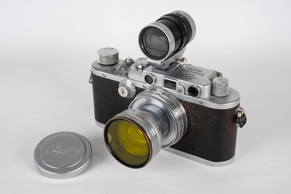 Leica IIIa + Summitar 5cm f2 paketti