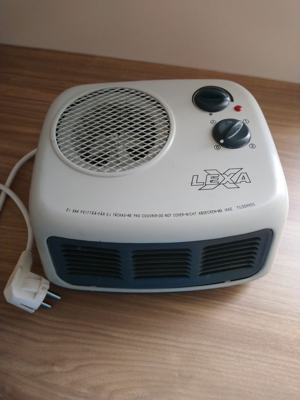 Lexxa 2KW lämpöpuhallin