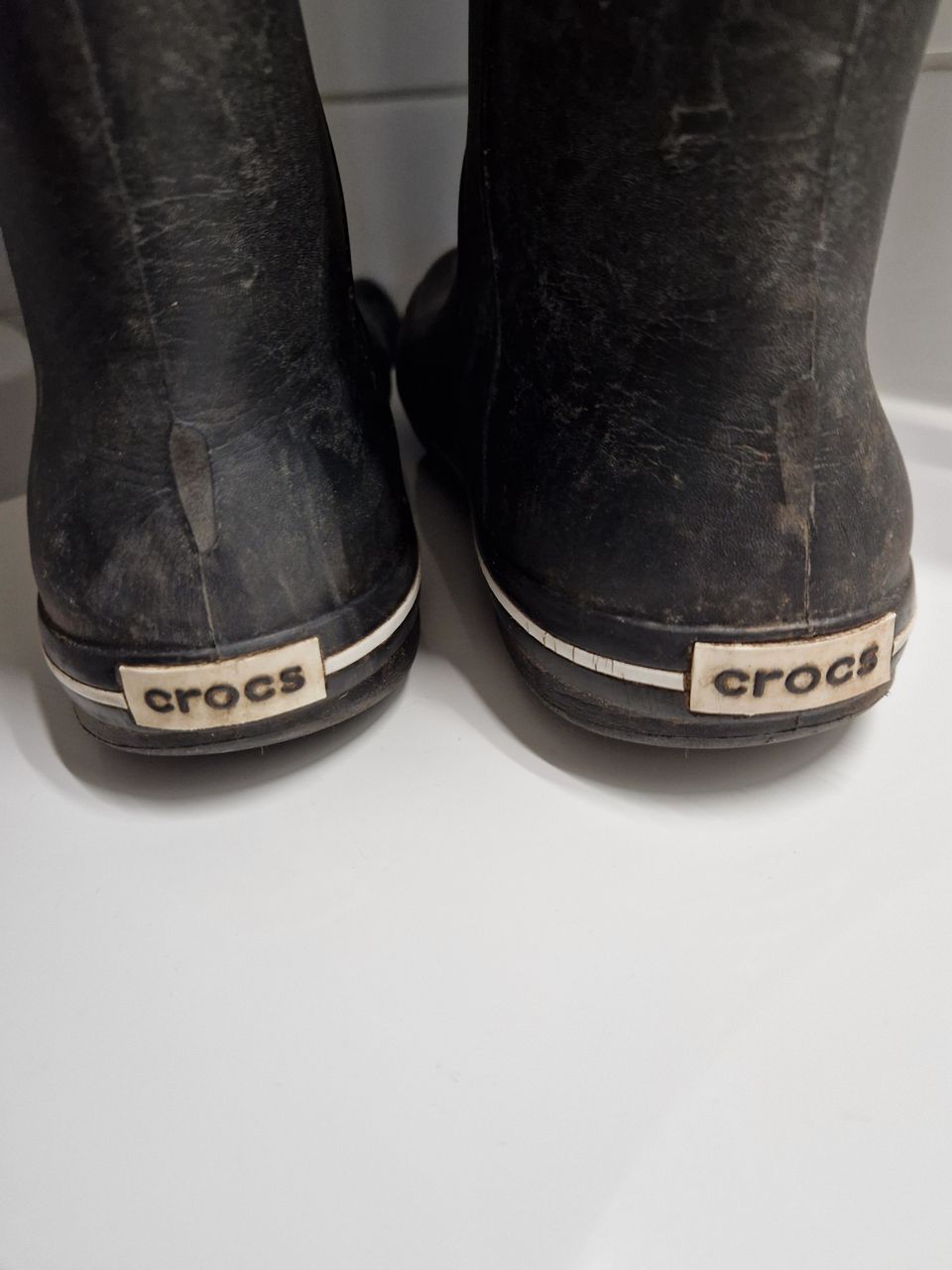 Crocs saappaat