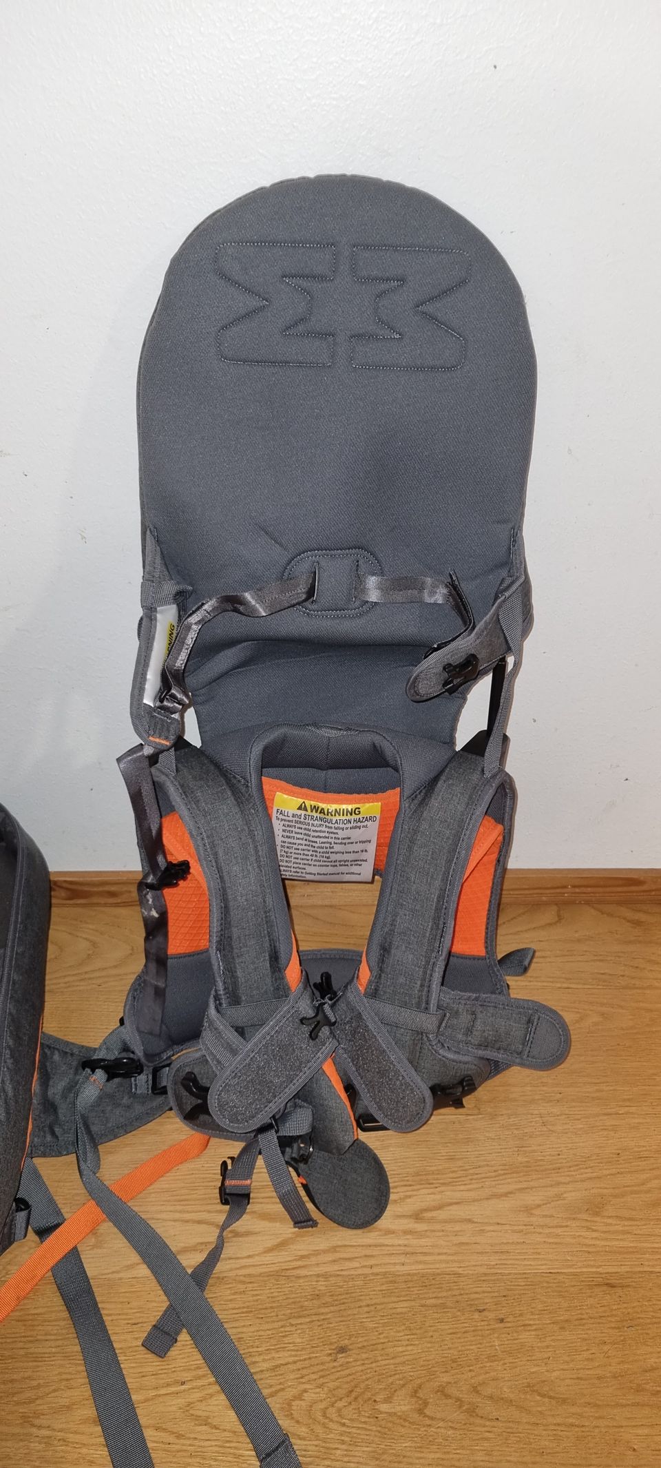 Minimeis  G4 Shoulder carrier + Back pack +sunshade